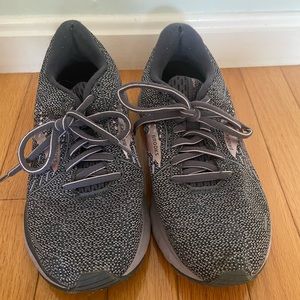 Brooks Adrenaline GTS 21